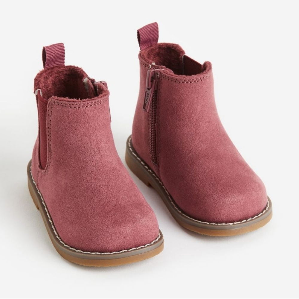 H&M Baby Girl Warm Lined Chelsea Boots in Dark Rose Size 5.5